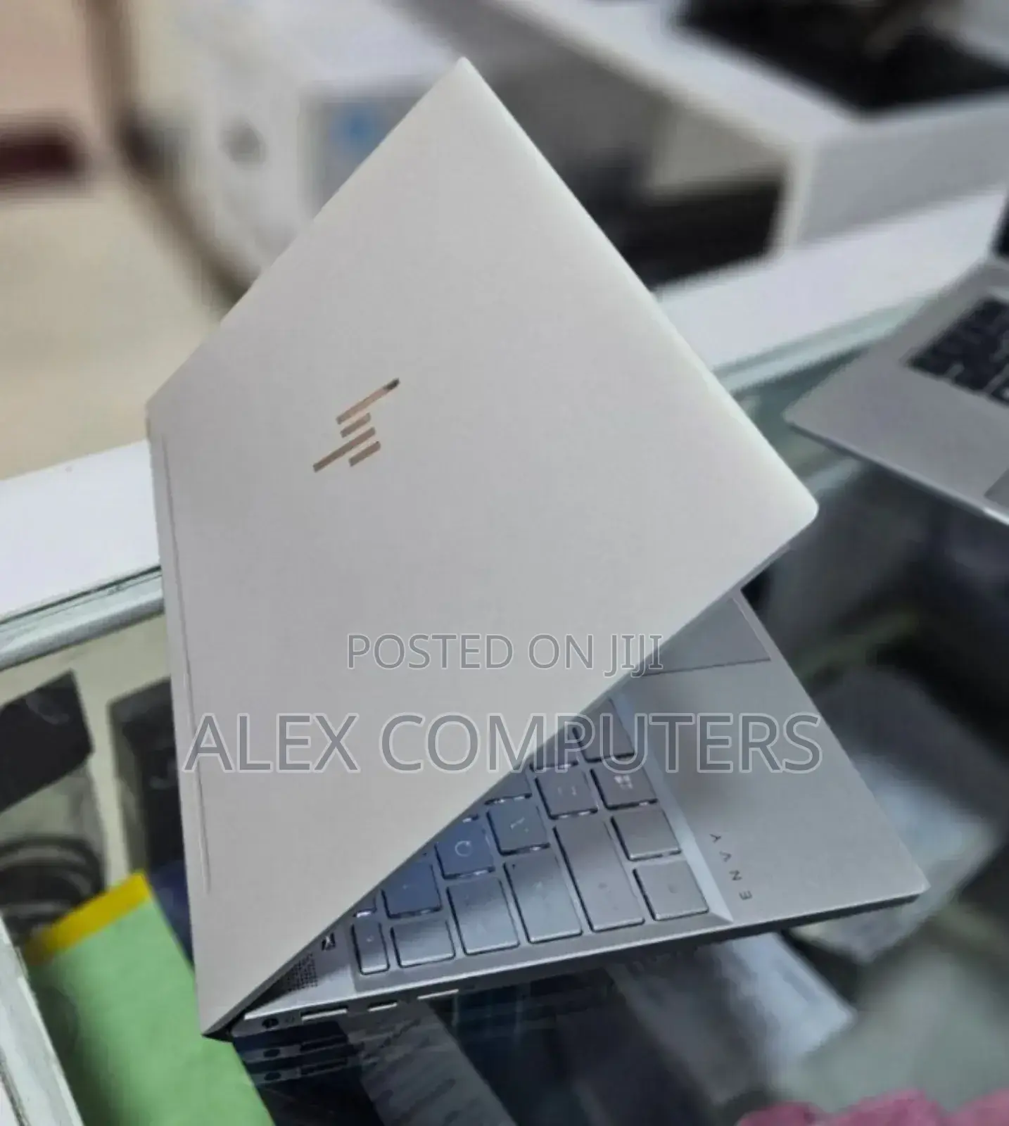 New Laptop HP Envy 13 4GB Intel Core I5 SSD 256GB