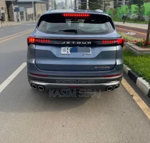 Jetour X70 Plus 1.5 7-Seater FWD 2022 Blue