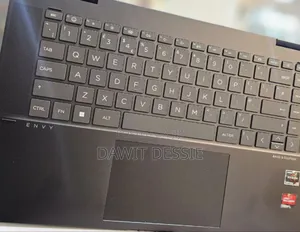 New Laptop HP Envy X360 8GB AMD Ryzen 5 SSD 1T
