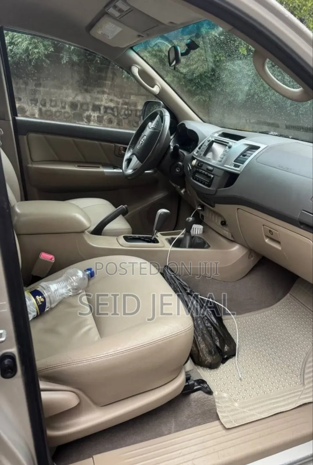 Toyota Hilux 2015 Silver