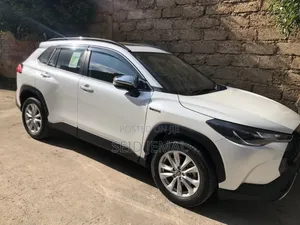 Toyota Corolla Cross 2023 White