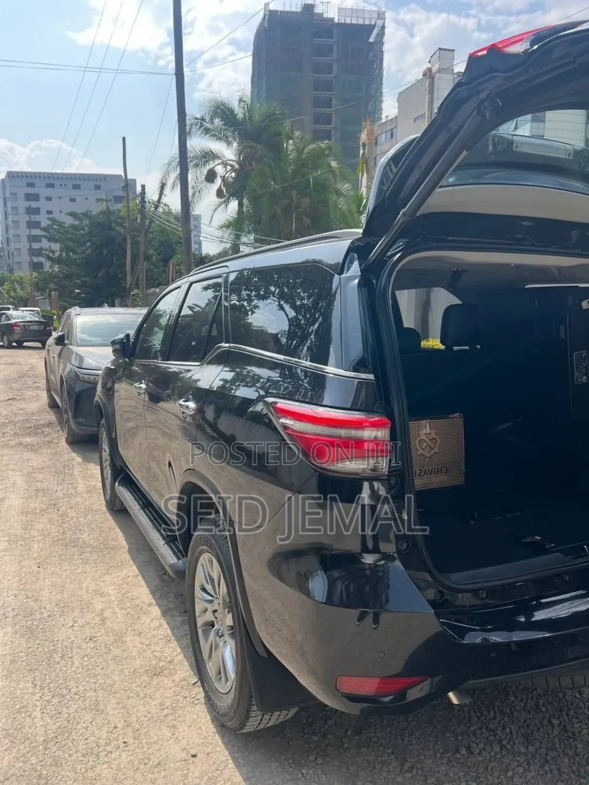 Toyota Fortuner 2023 Matt Black
