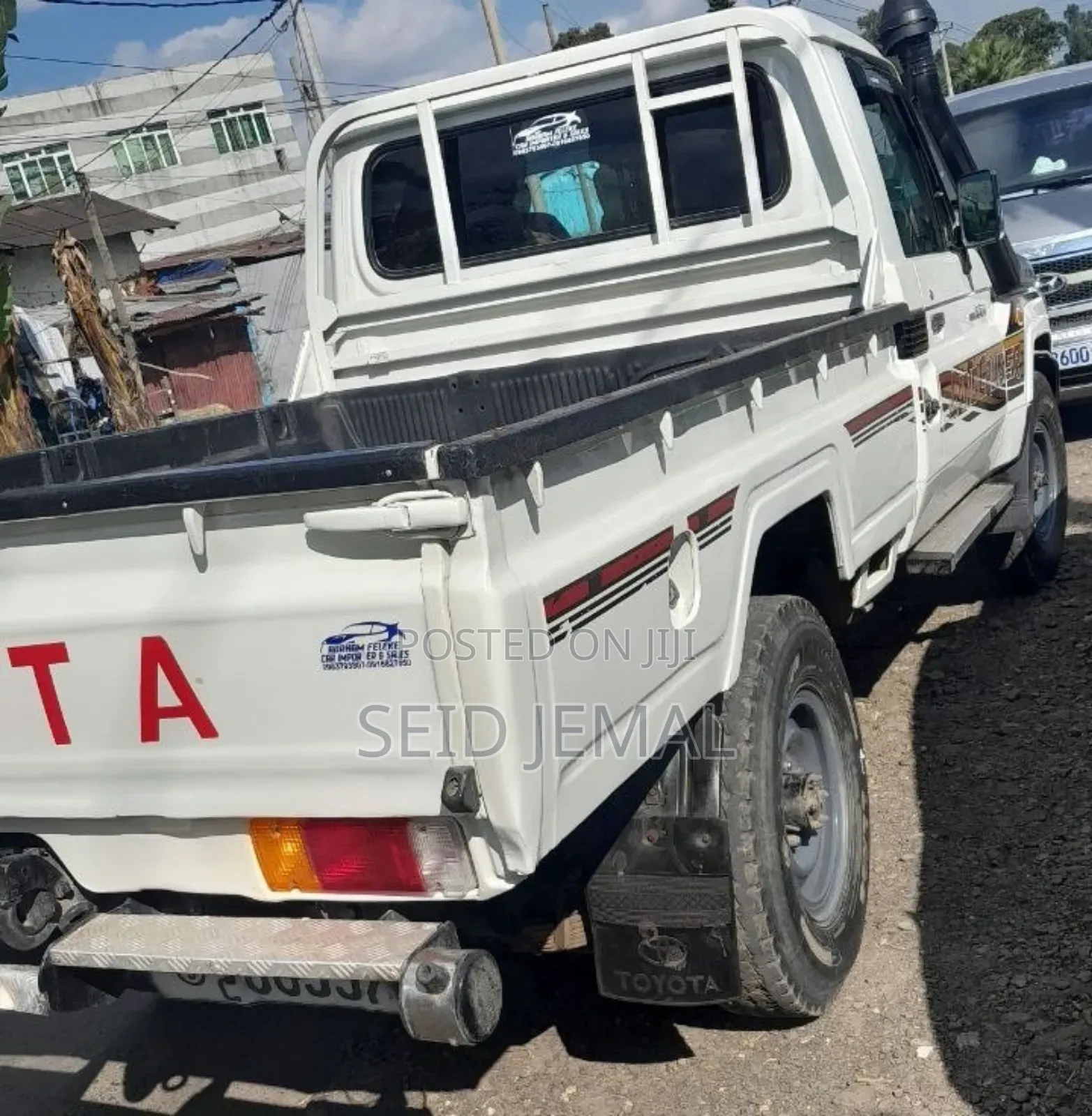 Toyota Hilux 2015 White