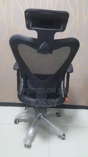 የቢሮ ወበሮች Office Chairs