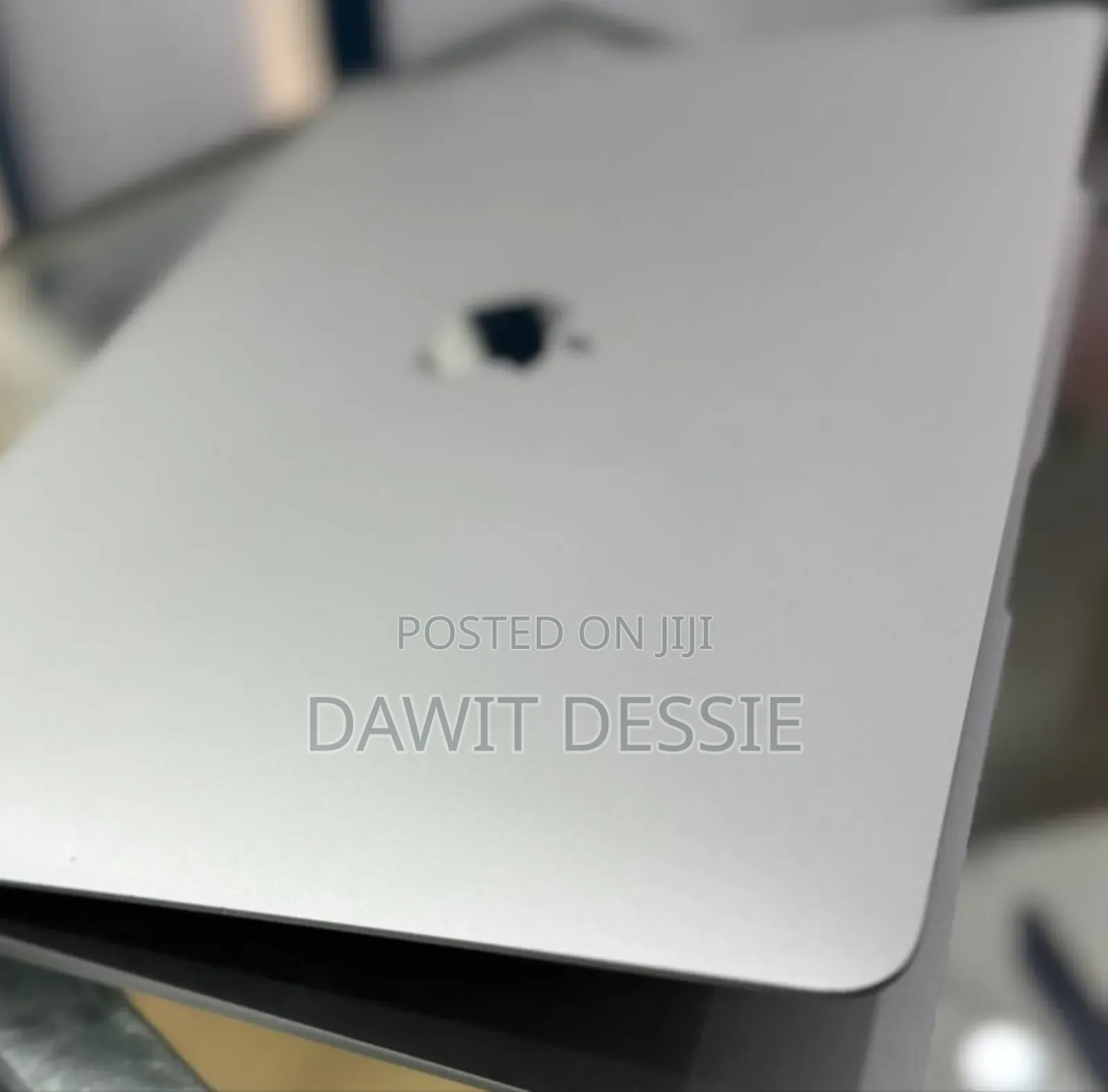 New Laptop Apple MacBook Air 2020 M1 8GB SSD 256GB