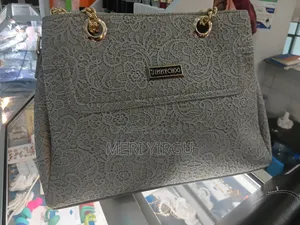 Photo - Hand Women Bag