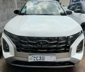 Photo - Hyundai Creta 2022 White