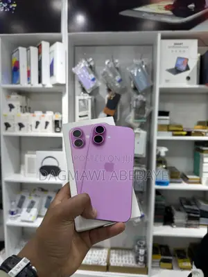 Photo - New Apple iPhone 16 128 GB Pink