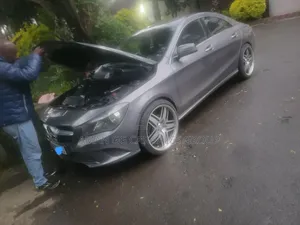 Mercedes-Benz CLA-Class 2014 Silver