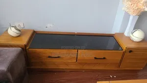 Photo - Oak Tv Stand