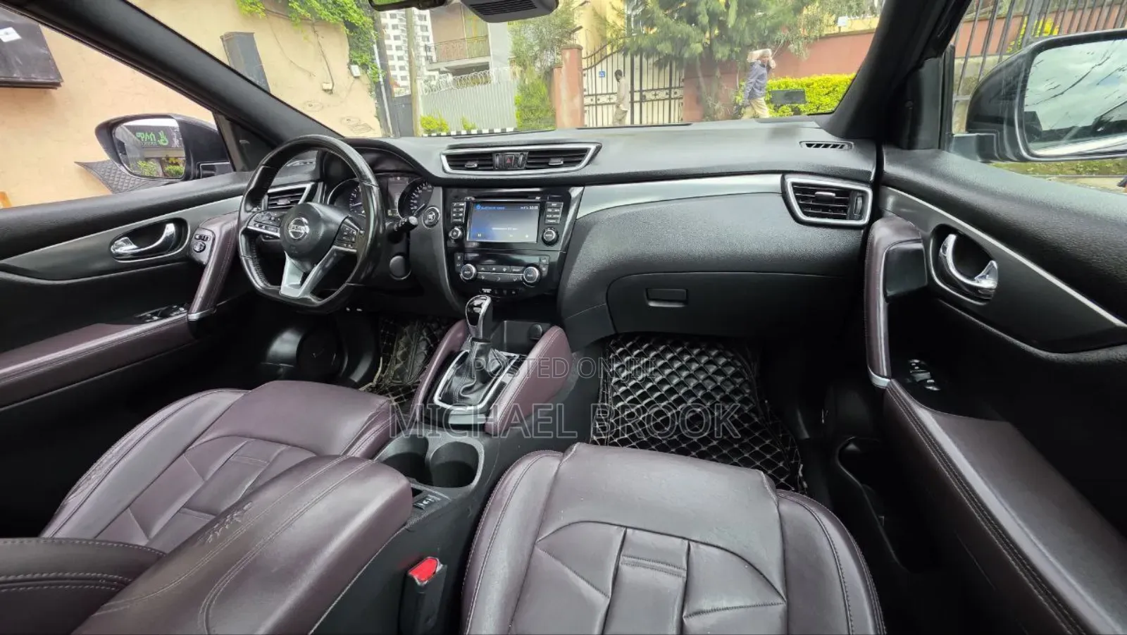 Nissan Qashqai 2018 Brown