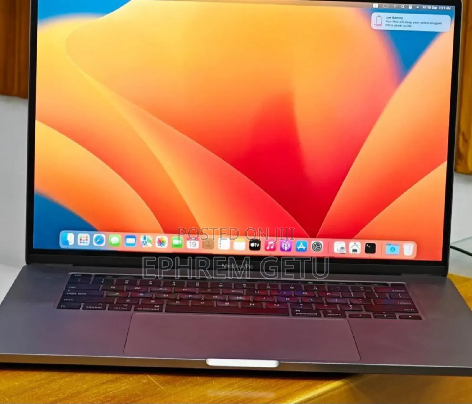 New Laptop Apple MacBook Pro 2019 16GB Intel Core I7 SSD 512GB