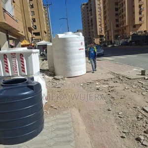 Photo - Water Tanker Roto