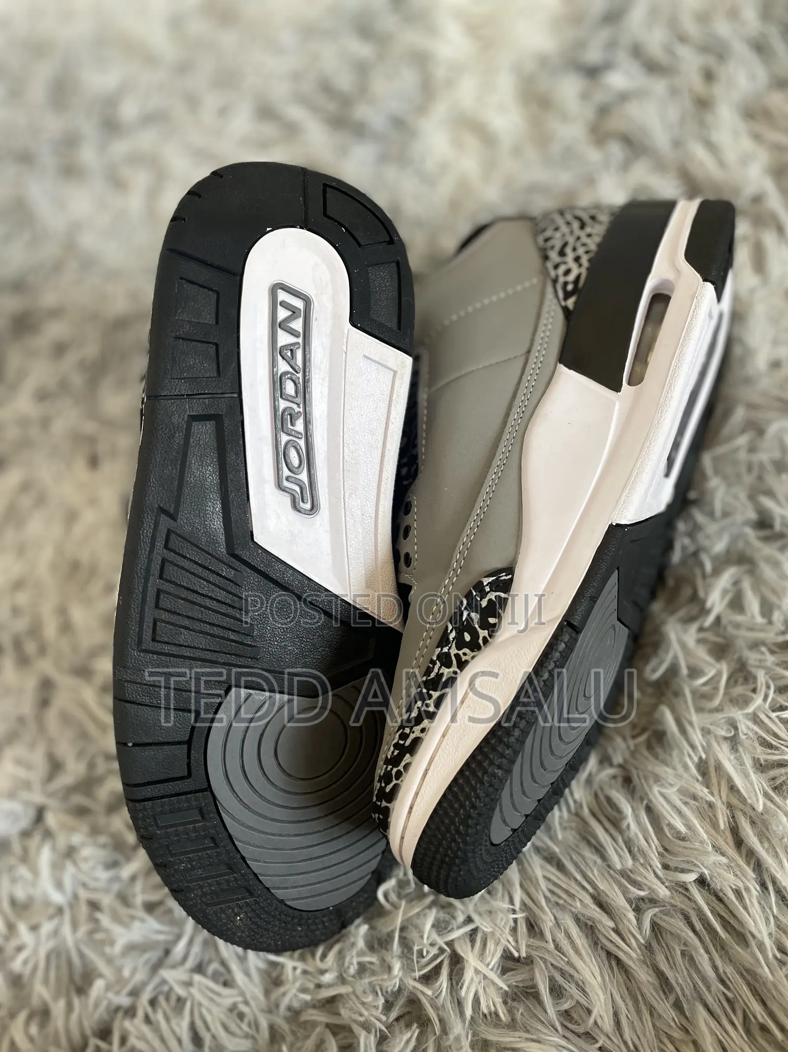 Air Jordan 3 Retro 'Wolf Grey'