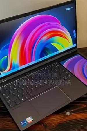 Photo - New Laptop Lenovo ThinkPad T14 G3 16GB Intel Core I7 SSD 512GB