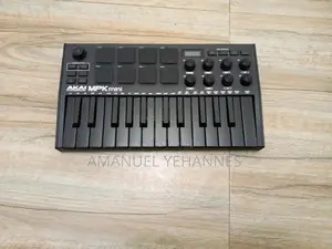 Photo - Akai MPK Mini Midi Studio Keyboard