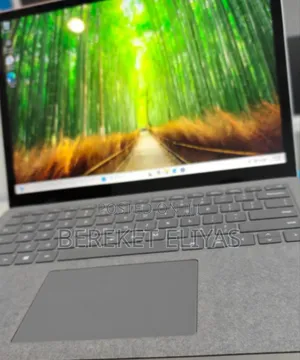 Photo - New Laptop Microsoft Surface Book 16GB Intel Core I7 SSD 512GB