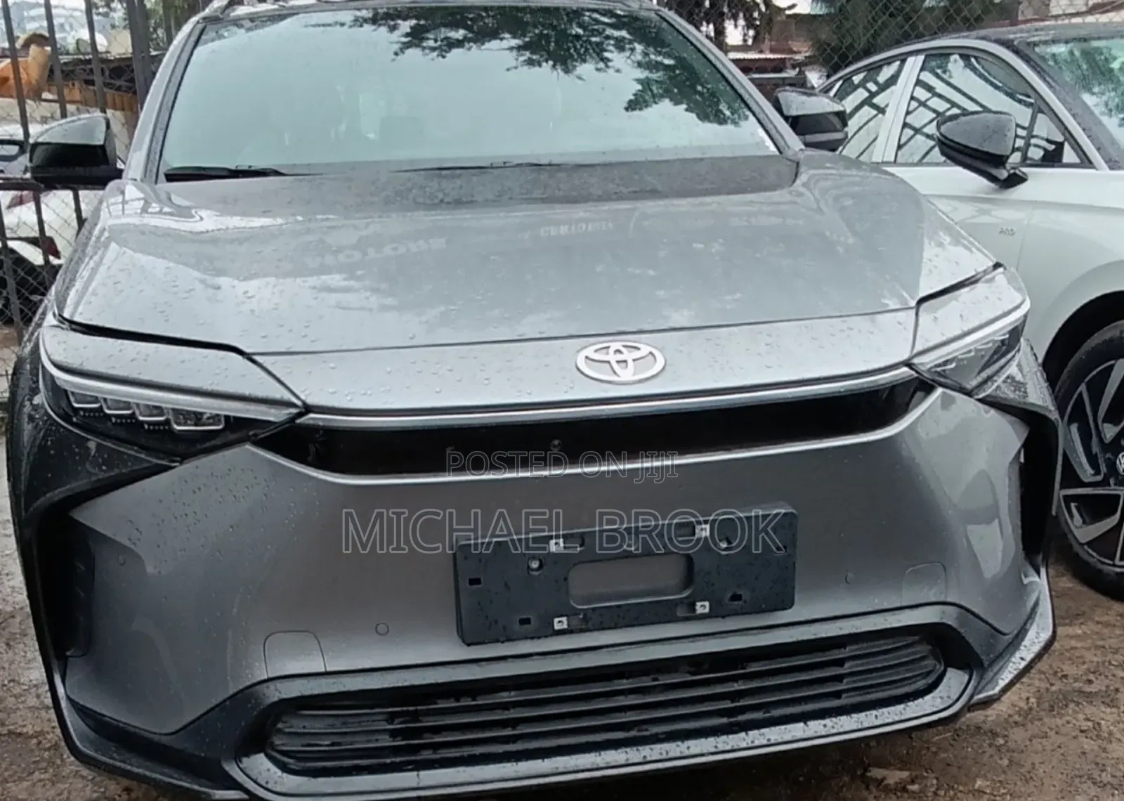 Toyota bZ4X 2024 Gray