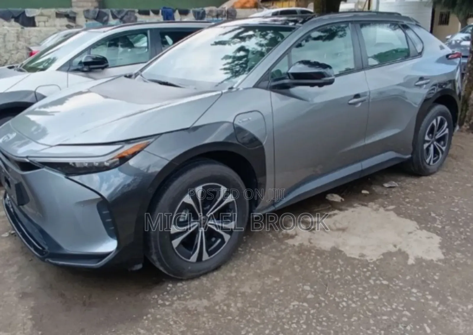 Toyota bZ4X 2024 Gray