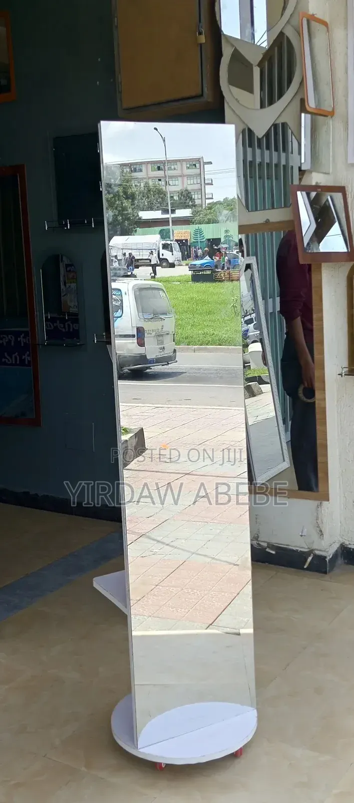 Full Mirror Stand With Shelf