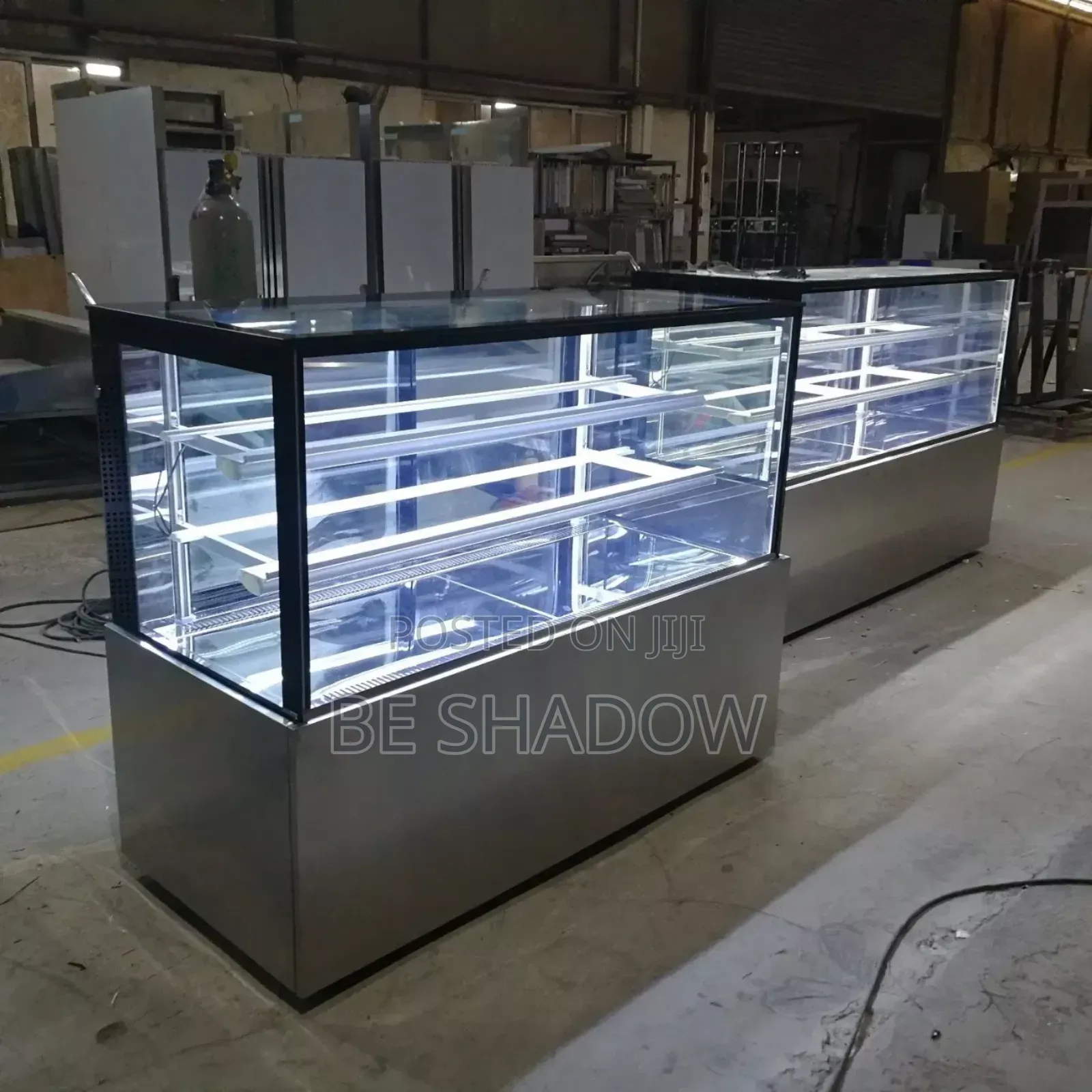 Cake Display Refrigerator