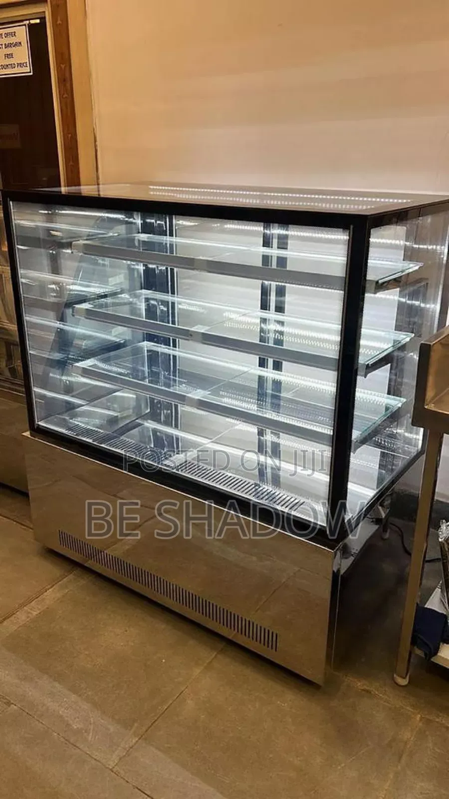 Cake Display Refrigerator