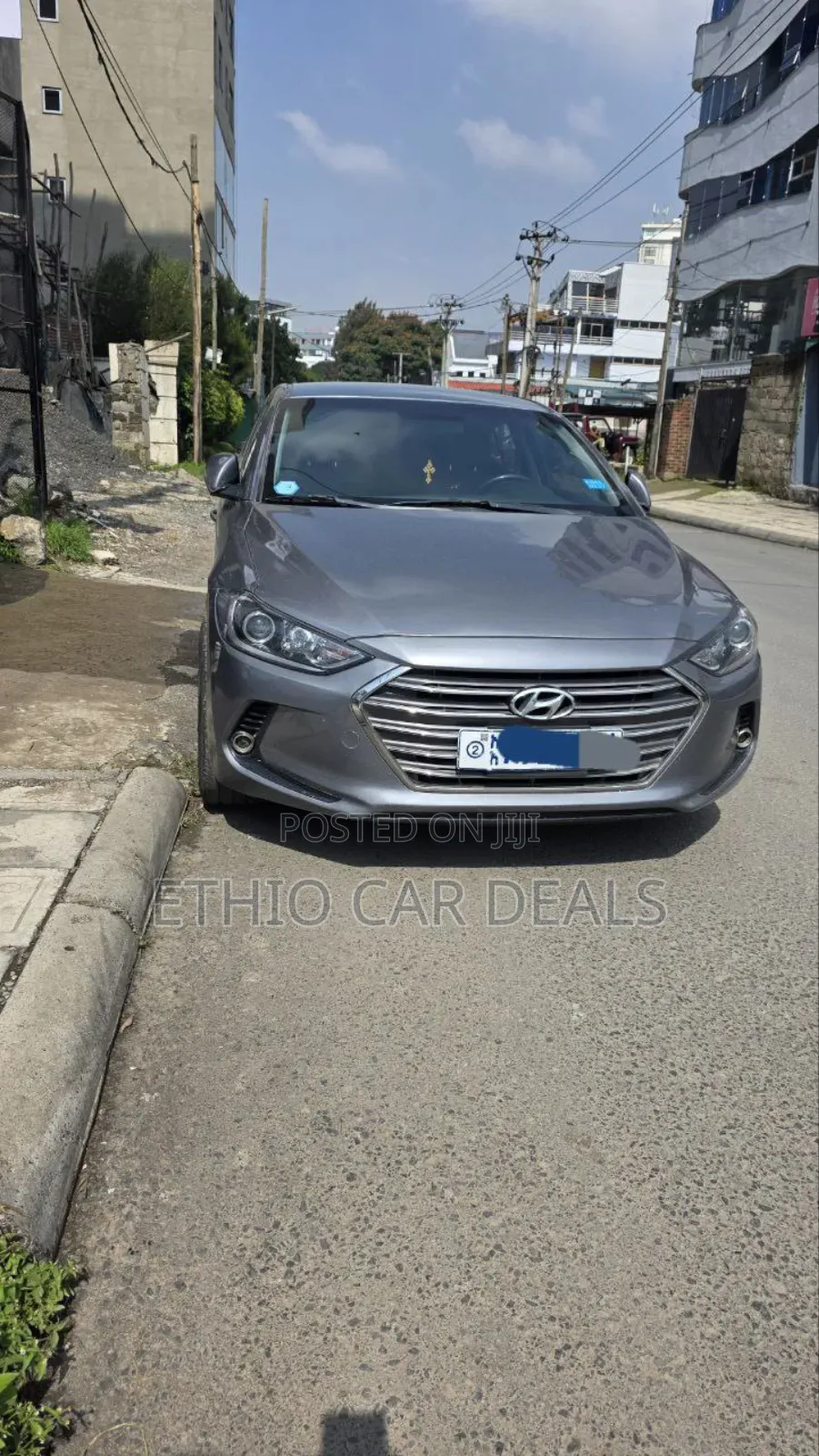 Hyundai Elantra SE Sedan FWD (2.0L 4cyl 6M) 2017 Gray