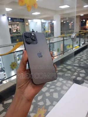 Photo - New Apple iPhone 15 Pro Max 256 GB