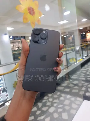 New Apple iPhone 15 Pro Max 256 GB