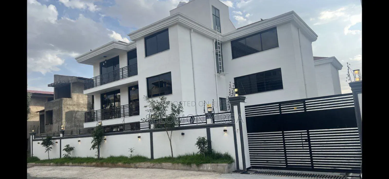 6bdrm House in Adis Ababa, Bole for sale