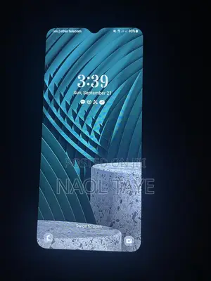 Photo - Samsung Galaxy A12 64 GB Black