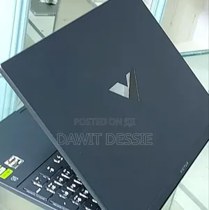 New Laptop HP Pavilion 15 4GB SSD 512GB