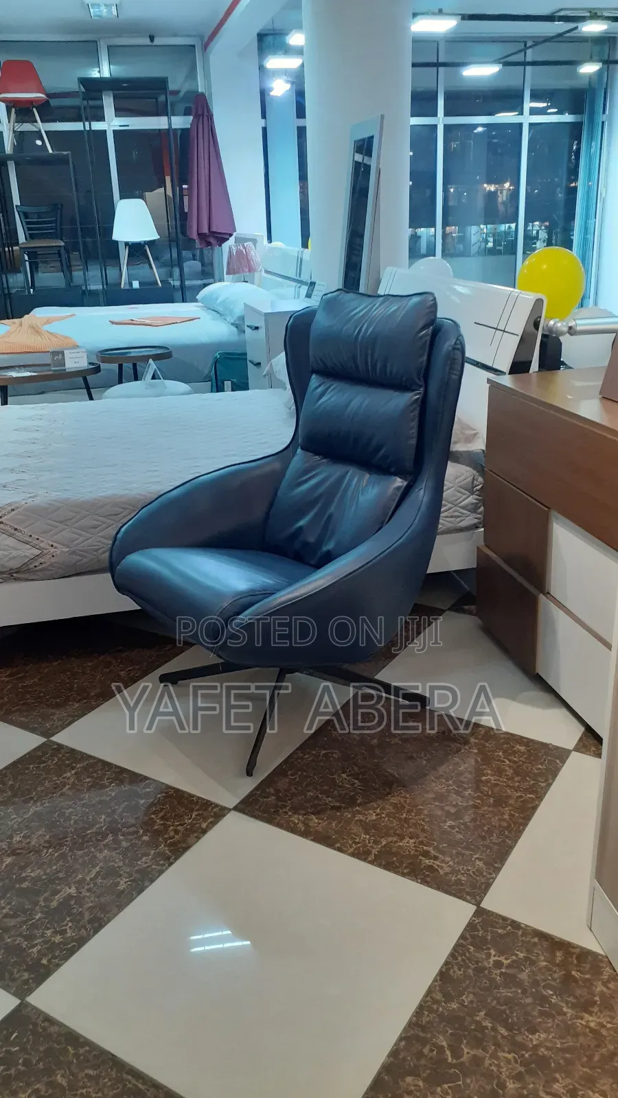 Swivel Single Leather Sofa