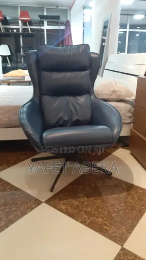 Swivel Single Leather Sofa