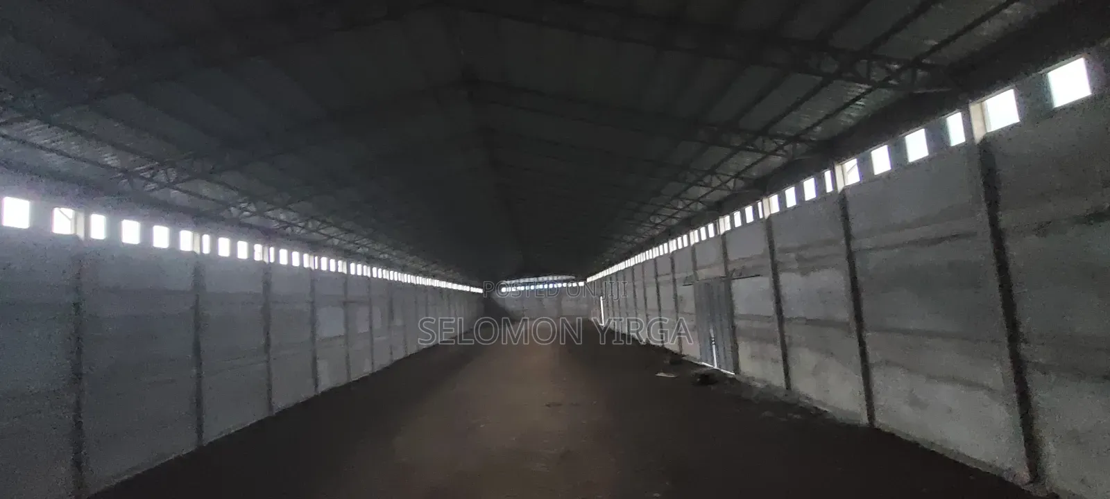 ቱለፋ መጋዘን የሚሸጥ