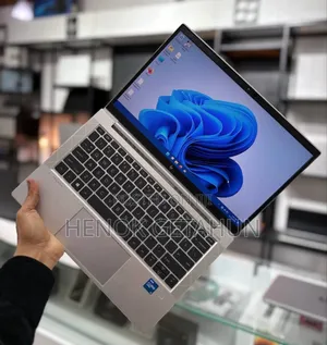 New Laptop HP EliteBook 840 G8 16GB Intel Core I5 SSD 512GB