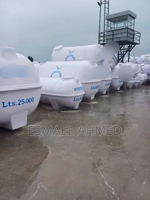 Photo - Fiber Glass Water Tanker