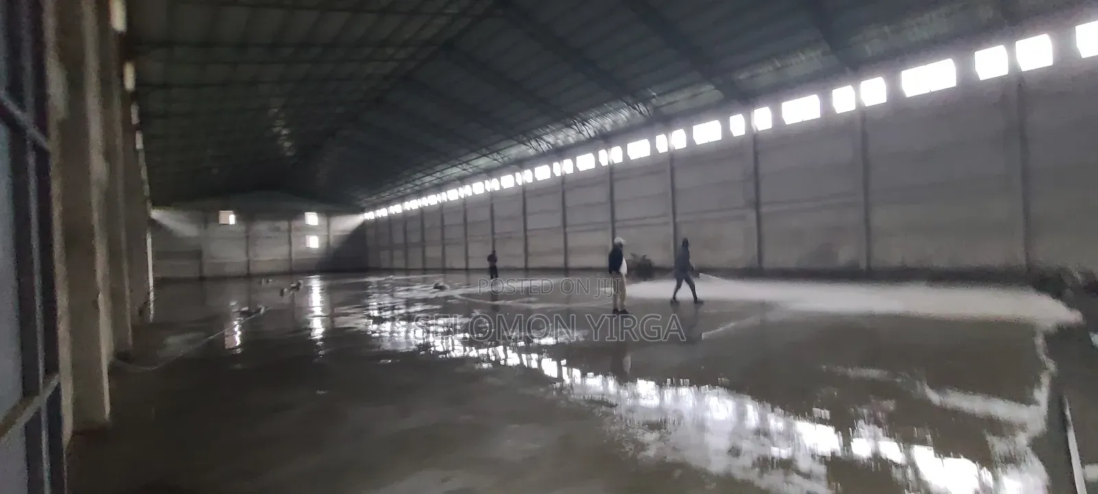 ቱለፋ የሚከራ መጋዘን