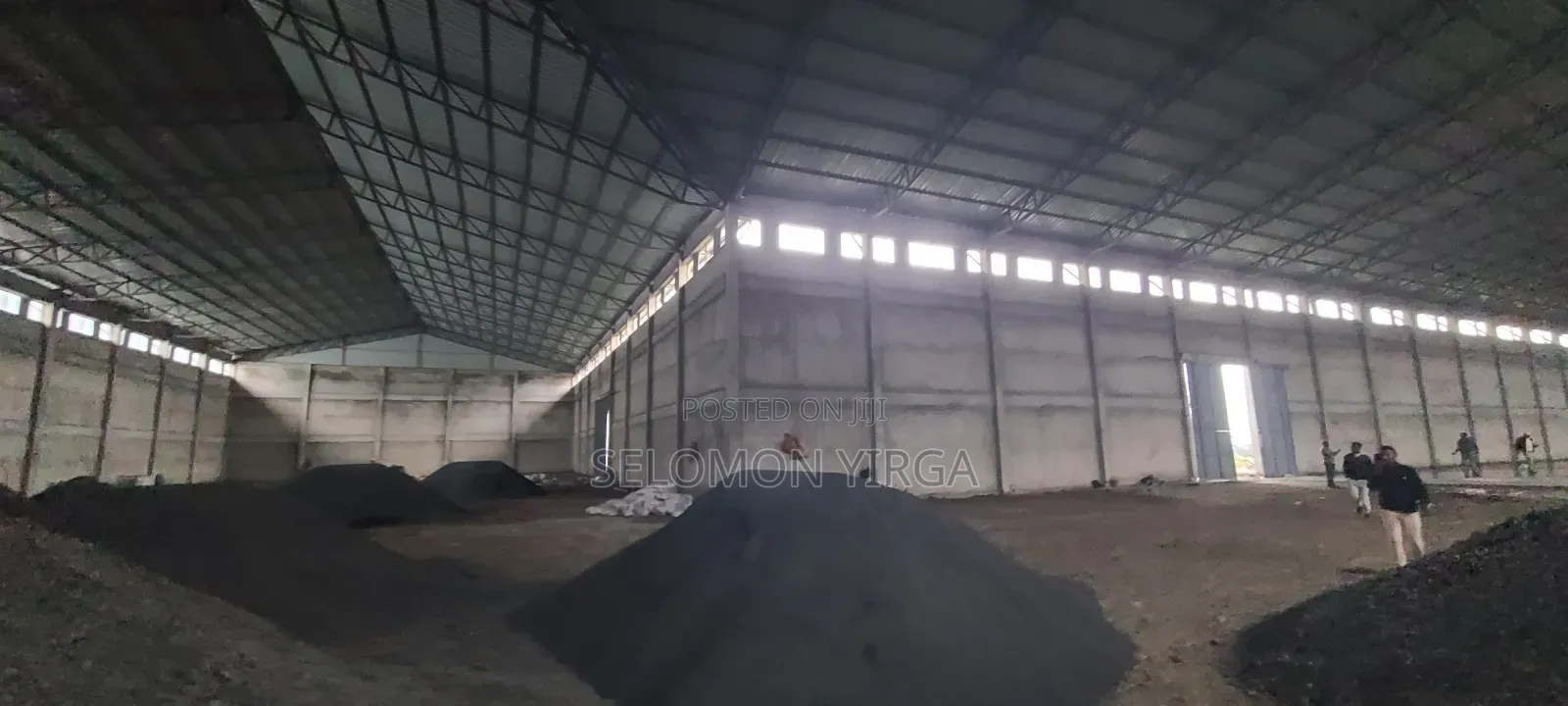 ቱለፋ የሚከራ መጋዘን