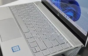 New Laptop HP Envy 14 4GB Intel Core I5 SSD 256GB