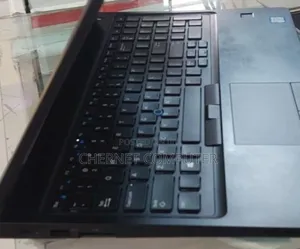 Photo - New Laptop Dell Latitude 5490 8GB Intel Core I7 SSD 256GB