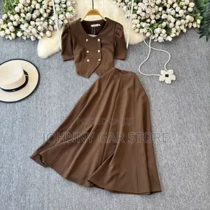 ማራኪ የሴቶች አልባሳት