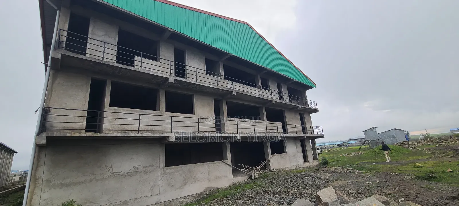 መጋዘን ክራይ ቱለፊ