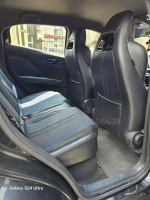 Toyota Hilux 2017 Gray