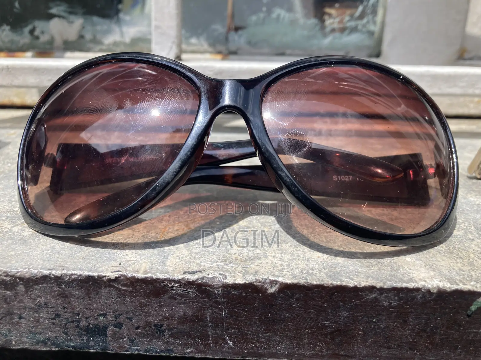 Steve Madden Women’S Aviator Sunglasses – Classic Stylish Shades