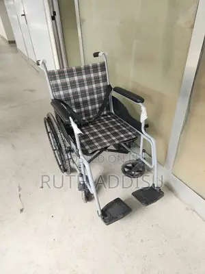 Photo - Belted Made in Japan Wheelchair求診wheelchair凳會wheelchair星座wheelchair