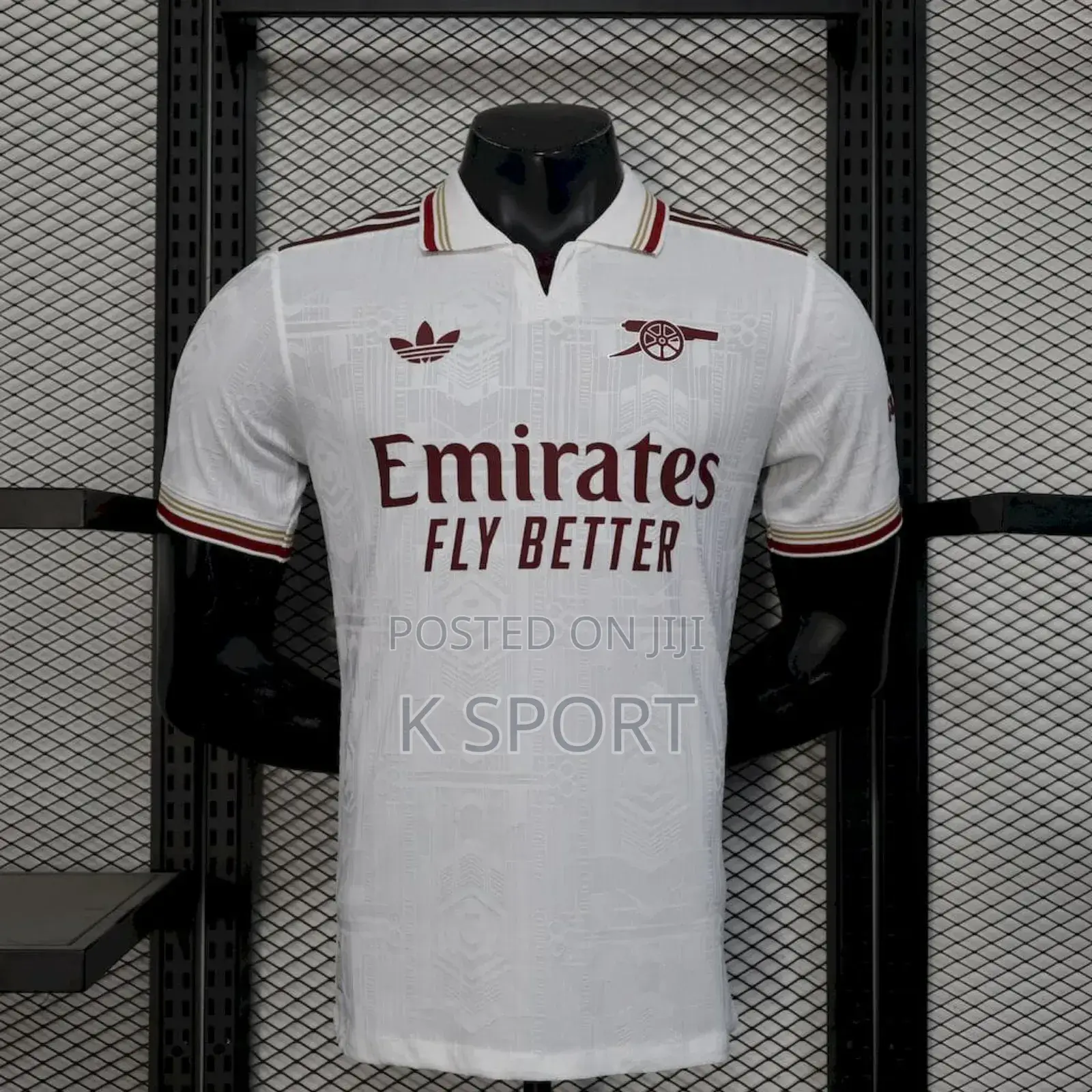 Arsenwl 25/26 Away Kit