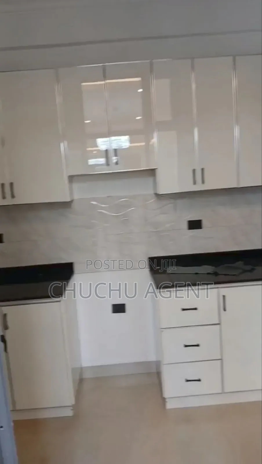 3bdrm Apartment in Bole for sale