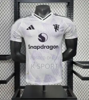 Photo - Manchester United 25/26 Away Kit