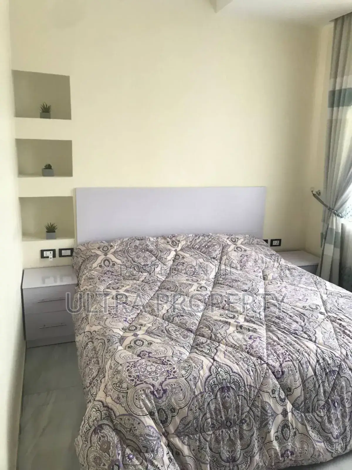 Furnished 2bdrm Apartment in Bole for sale